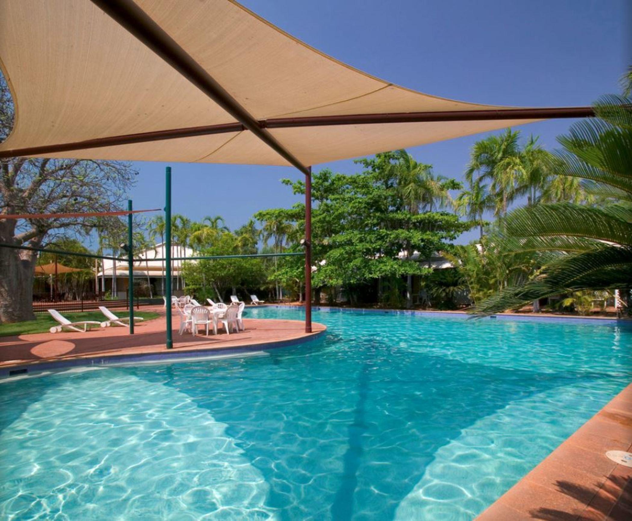 The Continental Hotel 브룸 외부 사진